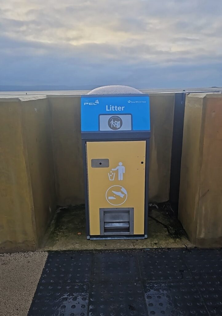 Britebin Smart bin solar street litter compacting